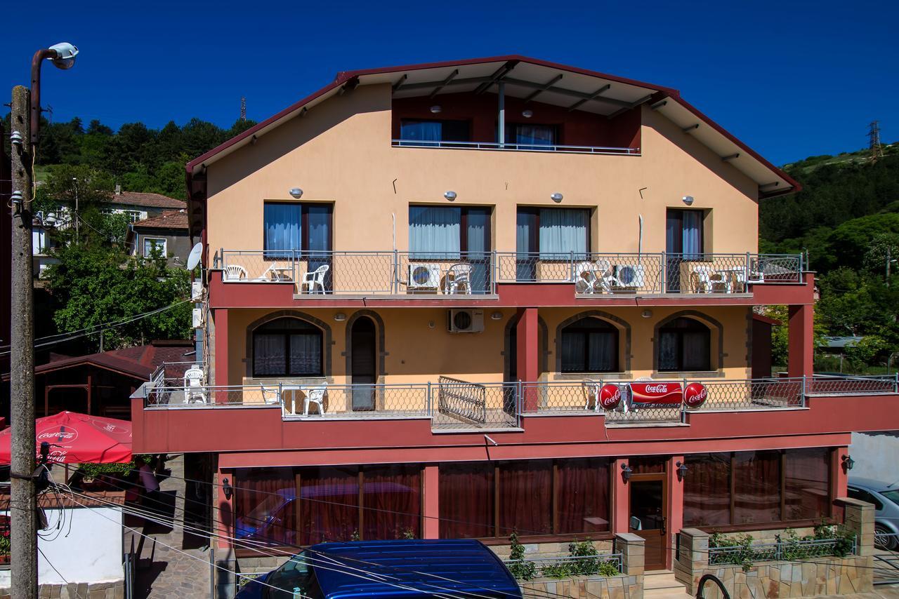 Hotel Bor Ivaylovgrad Exterior foto