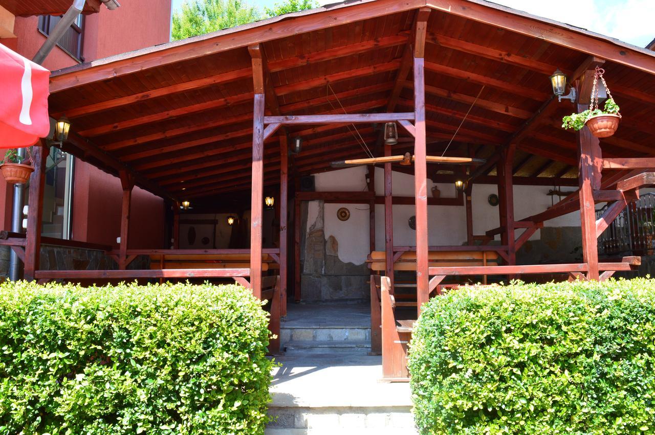 Hotel Bor Ivaylovgrad Exterior foto
